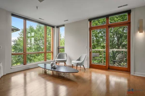 3502 Dennett Drive #401, Madison, WI 53714