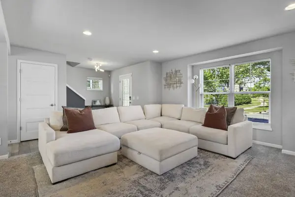 230 Breezy Grass Way, Madison, WI 53718