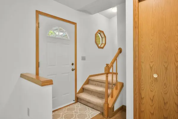 2928 Maple Run Drive, Madison, WI 53719