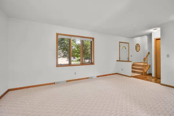 2928 Maple Run Drive, Madison, WI 53719