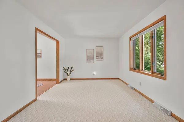 2928 Maple Run Drive, Madison, WI 53719