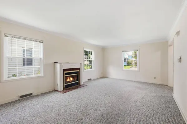 727 McKinley Avenue, Beloit, WI 53511