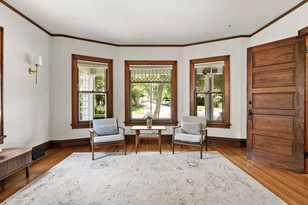 2225 Oakridge Avenue, Madison, WI 53704