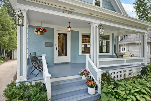 2225 Oakridge Avenue, Madison, WI 53704