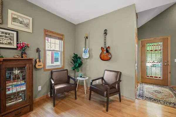1438 Sheridan Drive, Madison, WI 53704