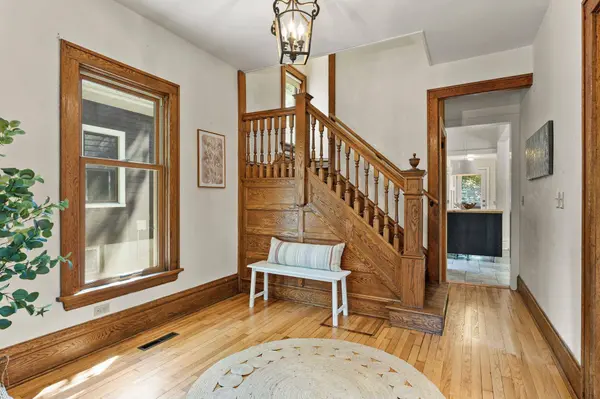 2209 Oakridge Avenue, Madison, WI 53704