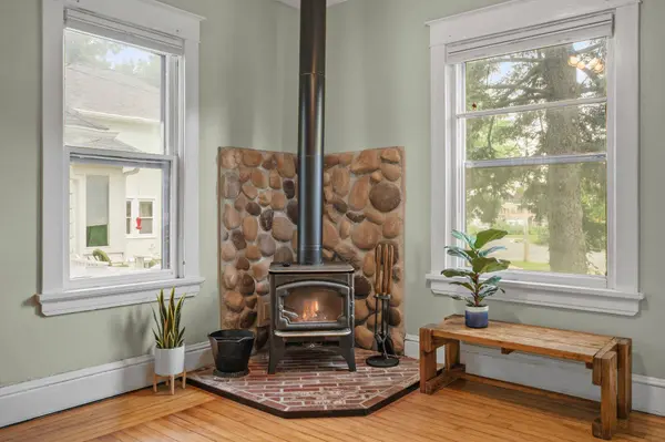 2614 St Paul Avenue, Madison, WI 53704