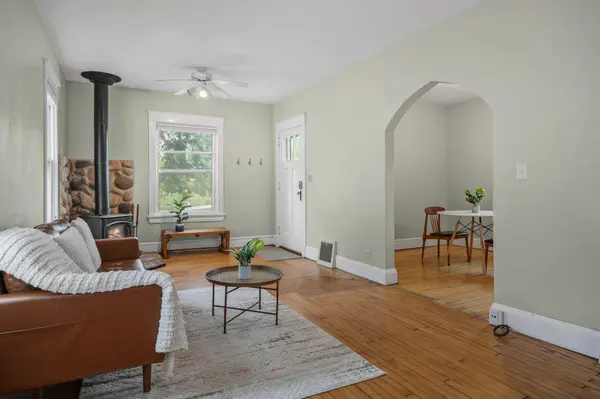 2614 St Paul Avenue, Madison, WI 53704