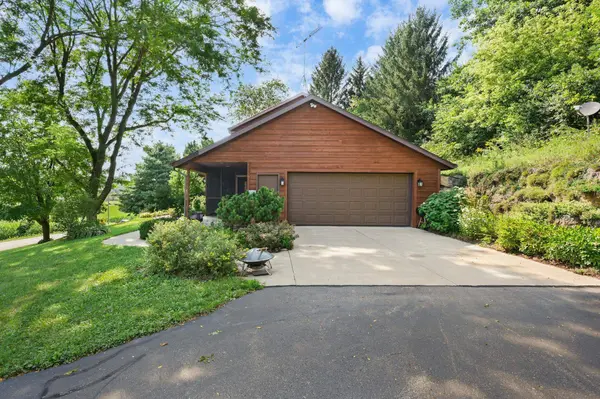 10576 Mayflower Road, Mount Horeb, WI 53572