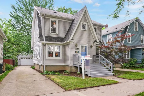 2314 E Mifflin Street, Madison, WI 53704-4963