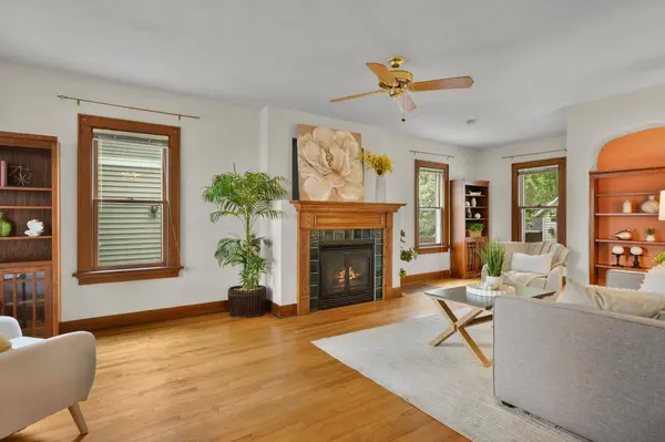 2314 E Mifflin Street, Madison, WI 53704-4963