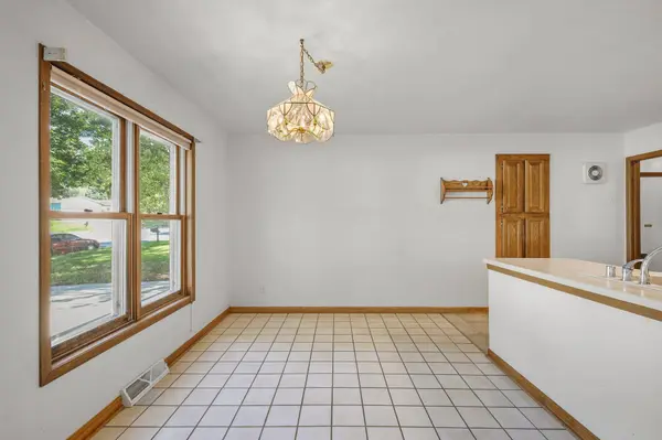 9 S Bartelt Court, Madison, WI 53704