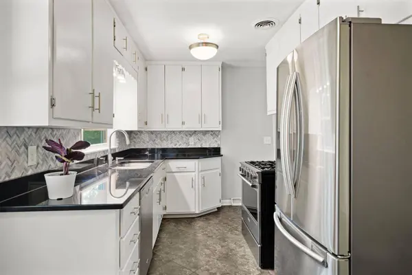 621 S Segoe Road, Madison, WI 53711