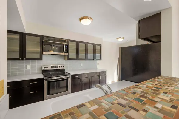 69 Ponwood Circle, Madison, WI 53717