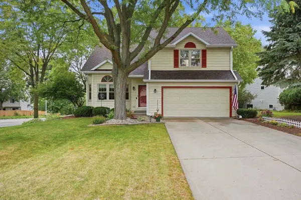 2 Cottonwood Circle, Madison, WI 53704