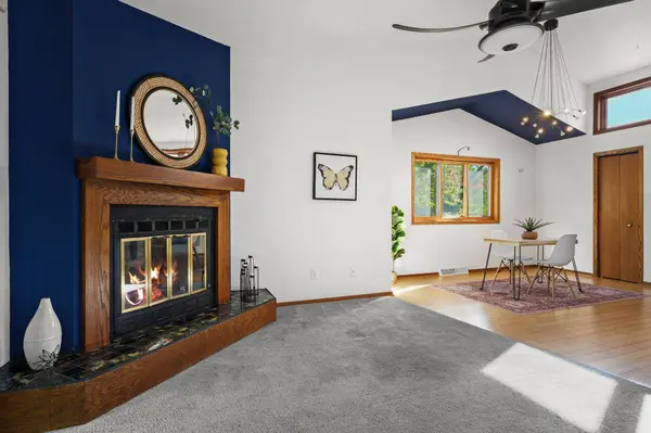 15 Hickory Hollow Drive, Madison, WI 53705