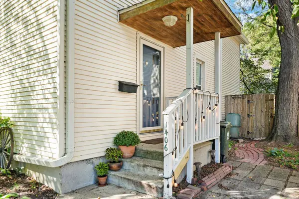 1406 Jenifer Street