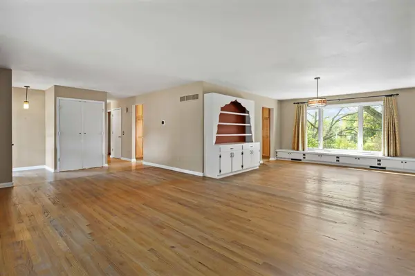 6625 S Oak Lane, Windsor, WI 53598