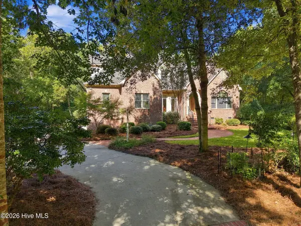 1421 Halcyon LN, Wilmington, NC 28411