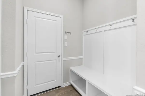 3129 Coral Way, Seguin, TX 78155