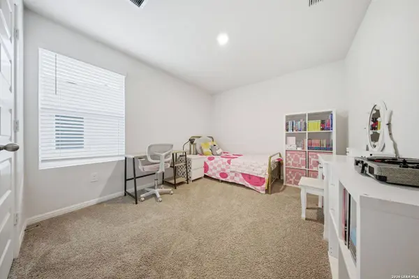 323 Elephants Ear, New Braunfels, TX 78130
