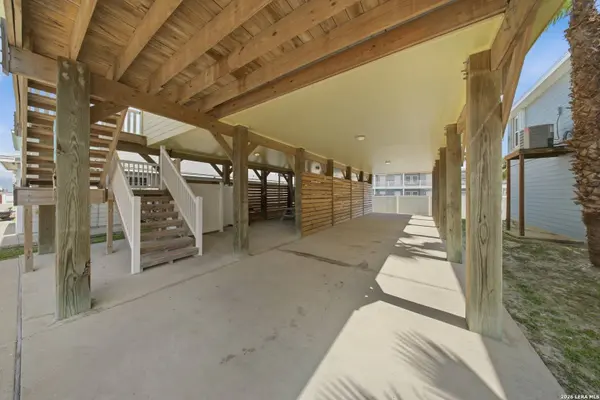 415 SPENCERS LNDG, Port Aransas, TX 78373