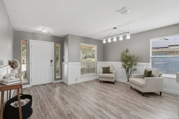 2418 Ridge Rock, New Braunfels, TX 78130