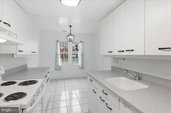 6617 ELK PARK CT, Alexandria, VA 22310