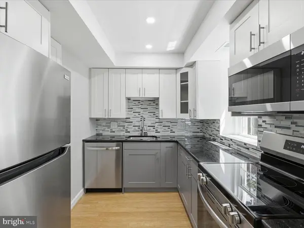 2966 S COLUMBUS ST #B2, Arlington, VA 22206