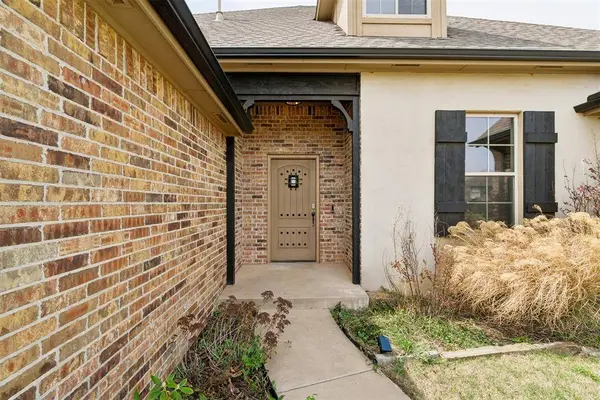2267 Poplar Avenue NW, Piedmont, OK 73078