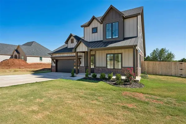 4676 Ranchero DR, Edmond, OK 73025