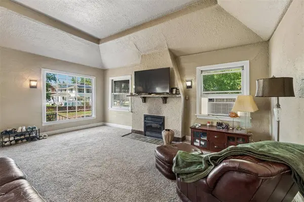 11 W Drummond ST, Shawnee, OK 74801