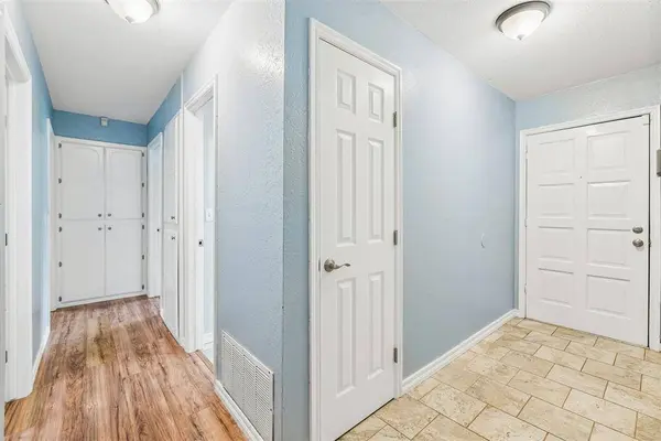 108 Cambridge DR, Midwest City, OK 73110
