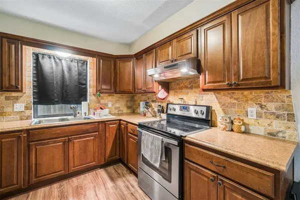 108 Cambridge DR, Midwest City, OK 73110