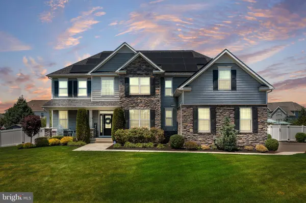 412 GARDENIA DR, Mullica Hill, NJ 08062