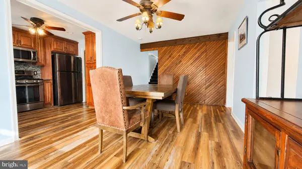 107 W BEACH RD, Williamstown, NJ 08094