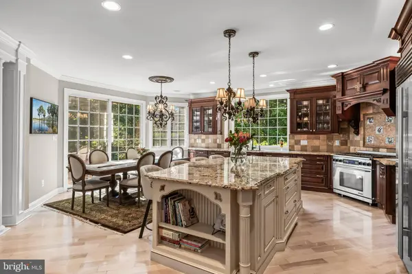 209 FOREST WOODS DR, Mullica Hill, NJ 08062
