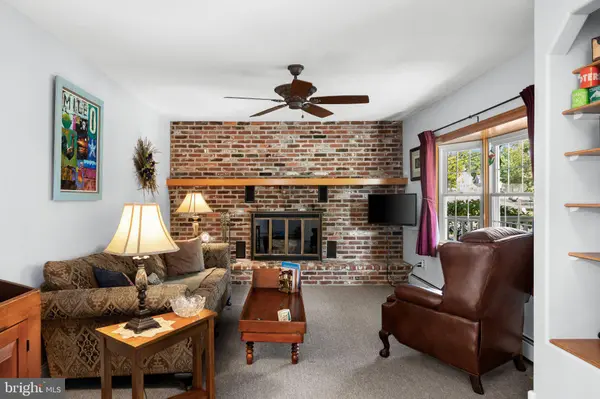 316 ROOSEVELT AVE, Pitman, NJ 08071