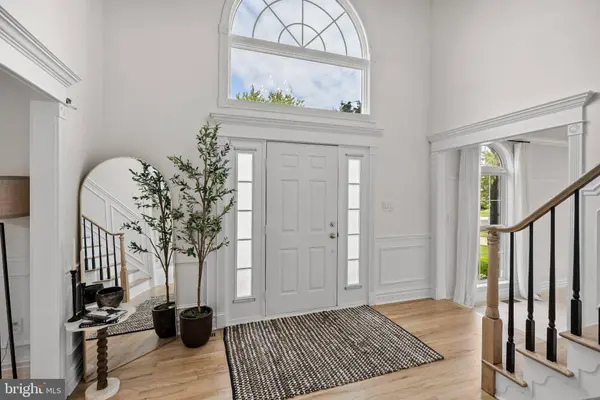 35 PARRY DR, Hainesport, NJ 08036