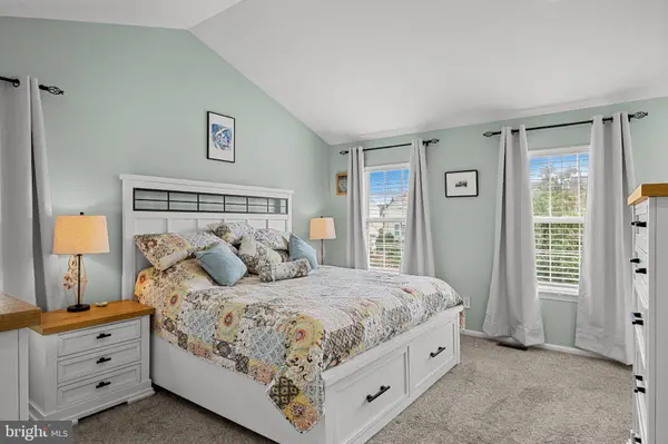 956 ASHBURN WAY, Swedesboro, NJ 08085