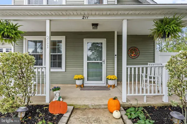 211 STIRRUP RD, Swedesboro, NJ 08085