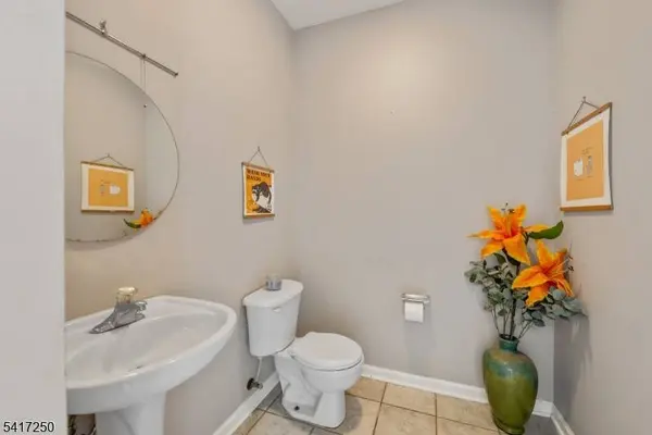 5 Teakwood Ct, Jefferson Twp., NJ 07849