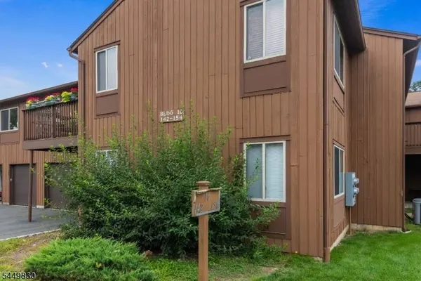 154 Drake Ln, Roxbury Twp., NJ 07852