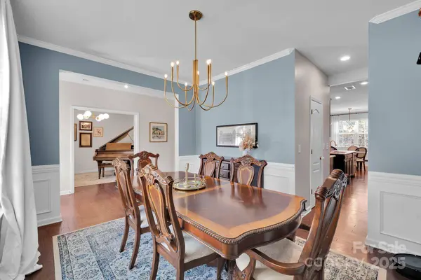 17147 Belmont Stakes LN, Charlotte, NC 28278