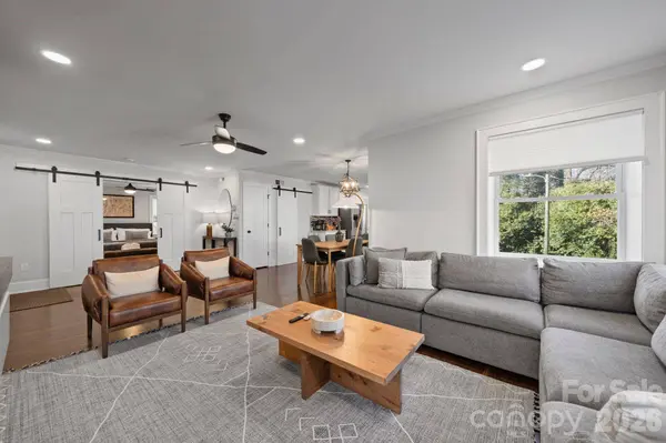 3720 Tuckaseegee RD, Charlotte, NC 28208