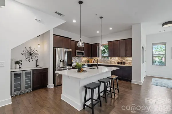 1500 Kenilworth AVE, Charlotte, NC 28203