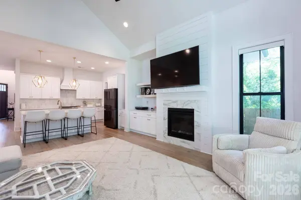 2629 Elon ST, Charlotte, NC 28208