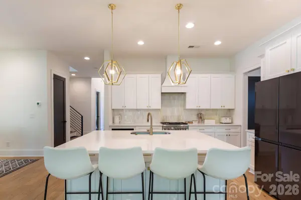 2629 Elon ST, Charlotte, NC 28208
