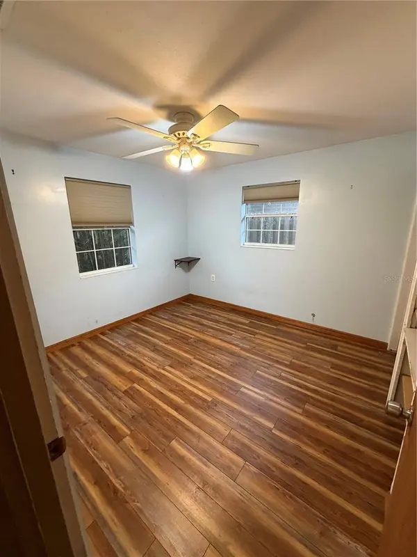 1413 ORANGE AVE, Tavares, FL 32778