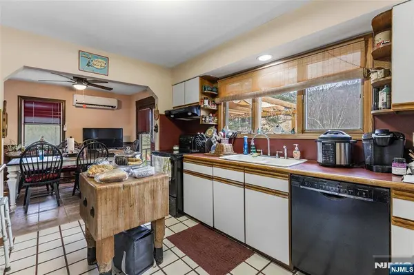 946 State Rt 23, Sussex, NJ 07461